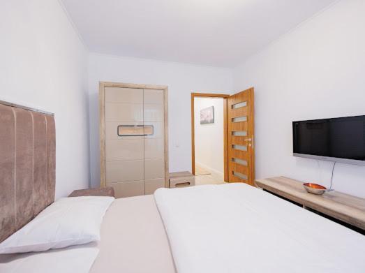 Regia Apartament Орадя Экстерьер фото